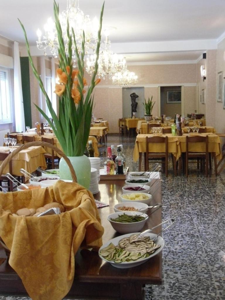 Park Hotel Fantoni Tabiano Terme Exterior foto