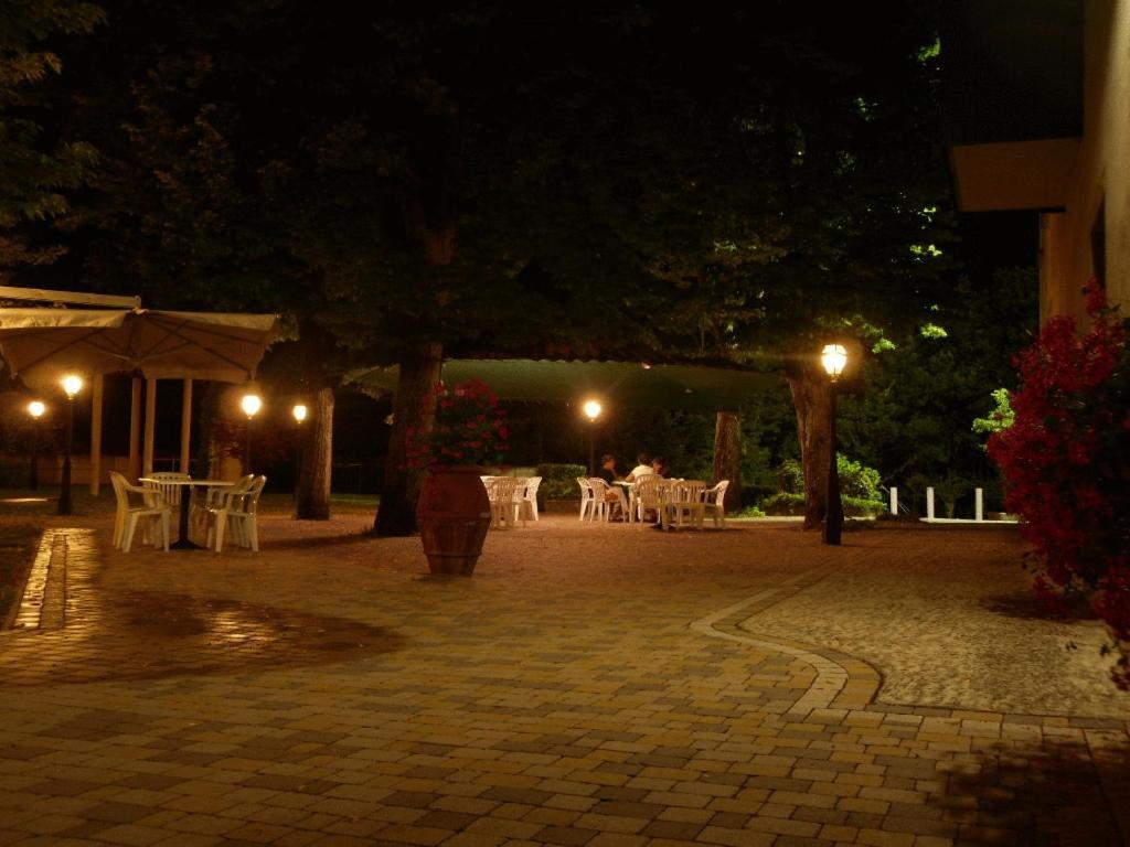 Park Hotel Fantoni Tabiano Terme Exterior foto